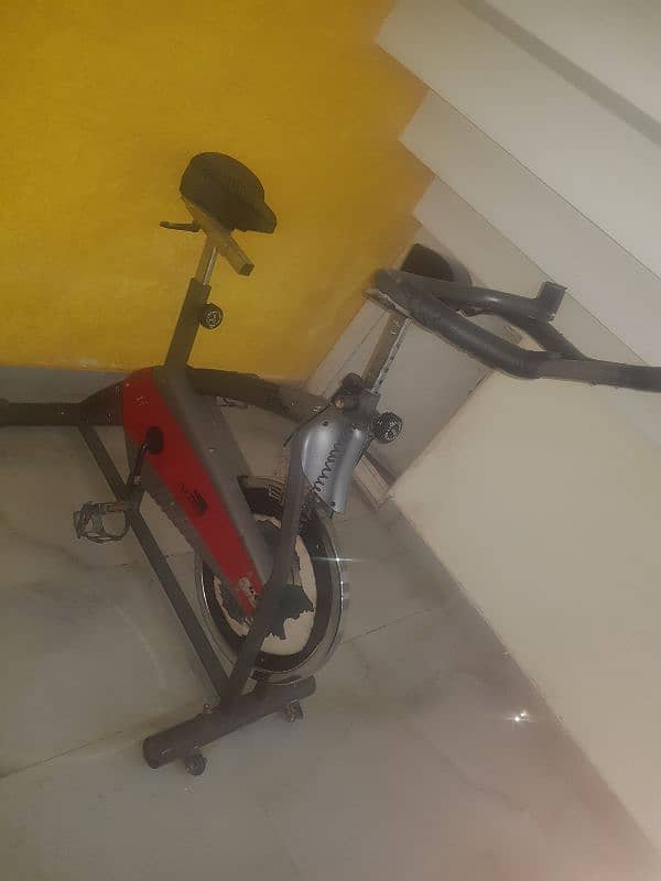 exercise bike like new 2