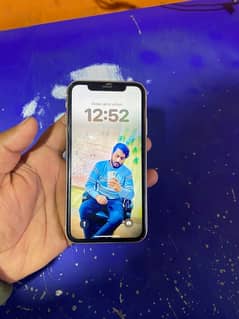 iphone 11  ( 128 gb ) dual sim pta approved( physical +e sim )