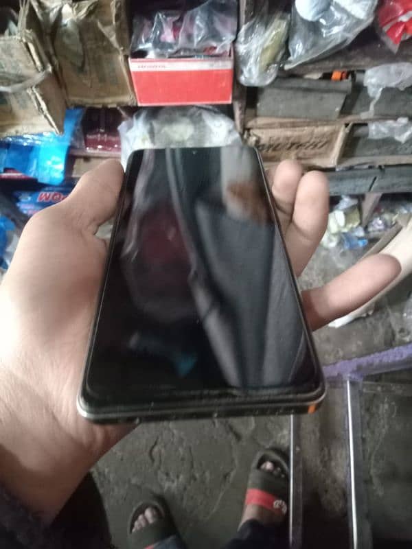 Infinix hot 40 pro 3