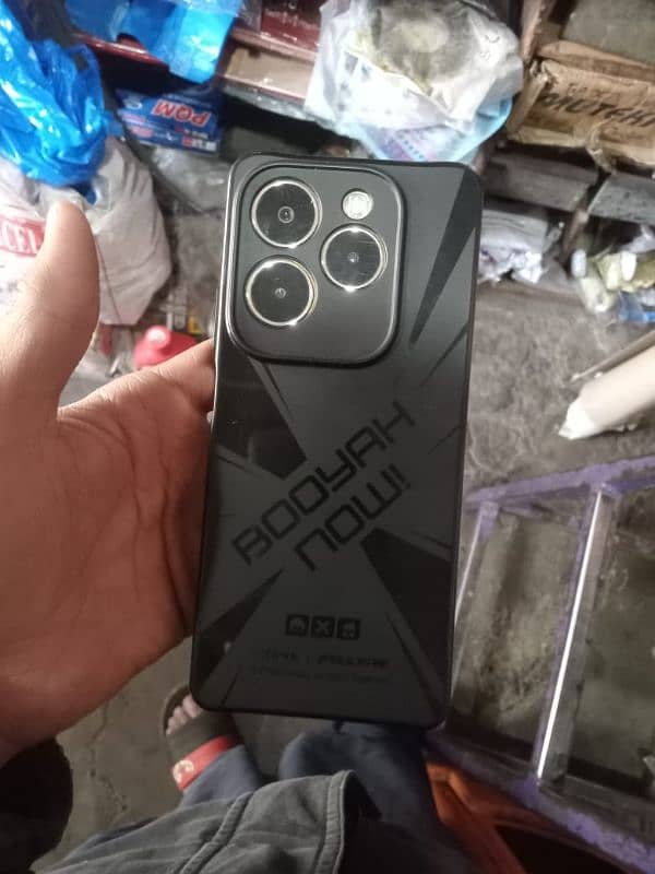 Infinix hot 40 pro 8