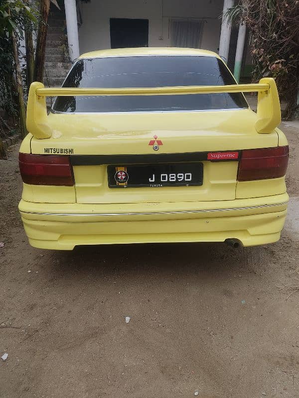 Mitsubishi Lancer 1989 5