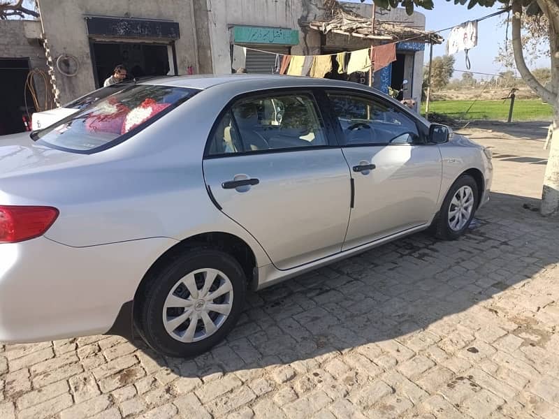 Toyota Corolla GLI 2010 11