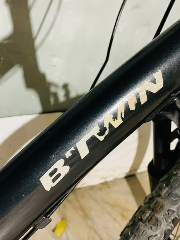 btwin cycel made in japan bynamo mat black 6