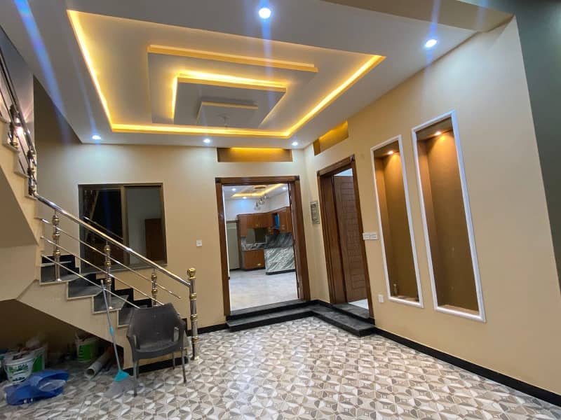 Brand New 8 semi double story house for sale in banigala 2