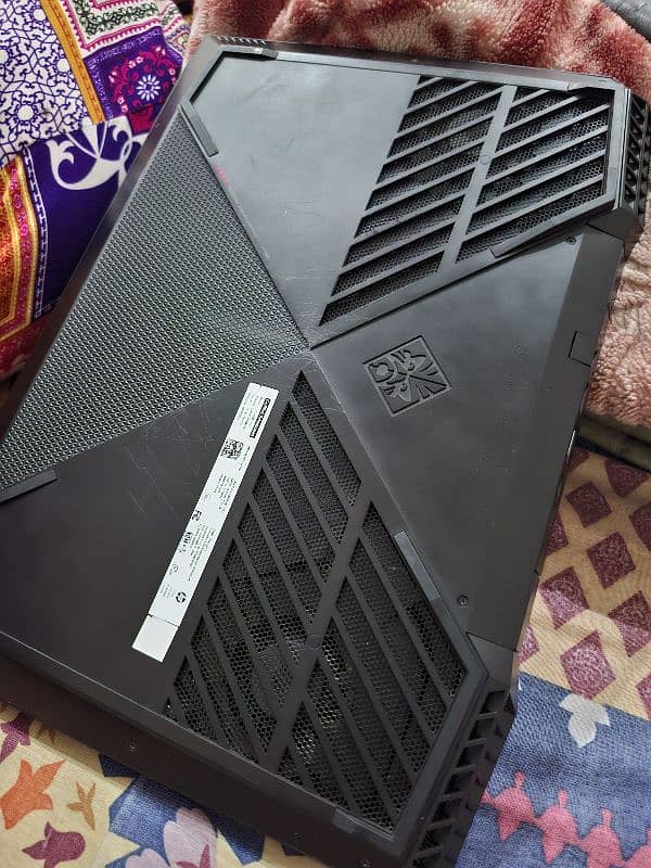 For Sale: HP Omen Bang & Olufsen Edition 6