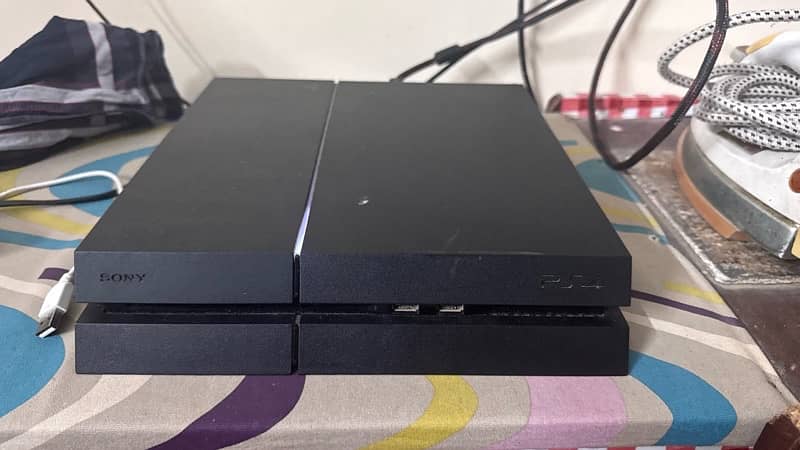 ps4 1tb black color 1