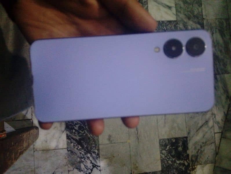 vivo y17s in good condition 0