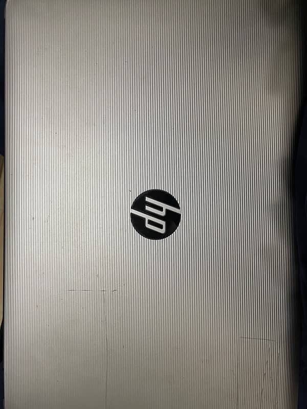 HP core i3 gen 6 4