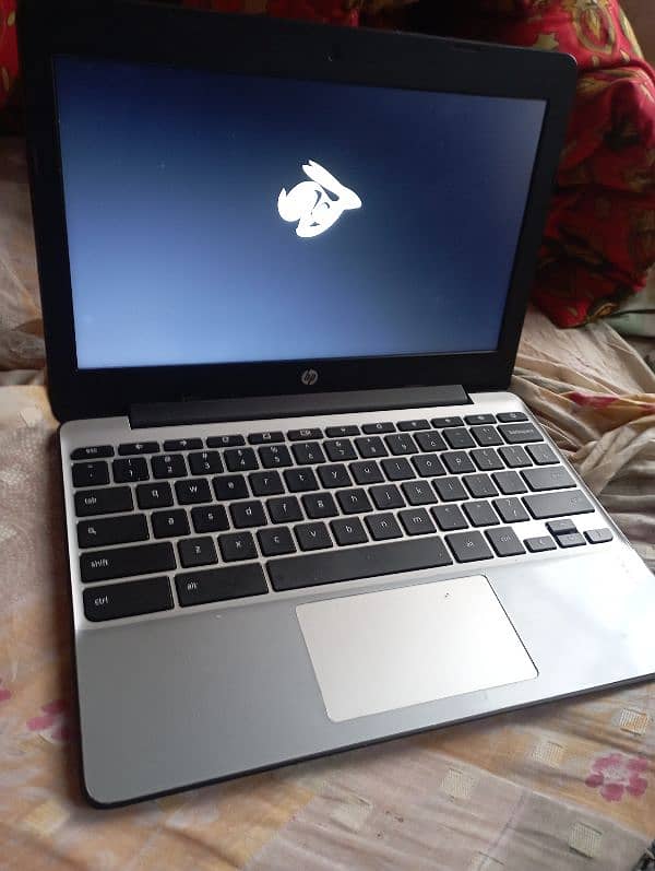 hp Chromebook 4gb ram 1