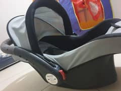 baby cot and belt