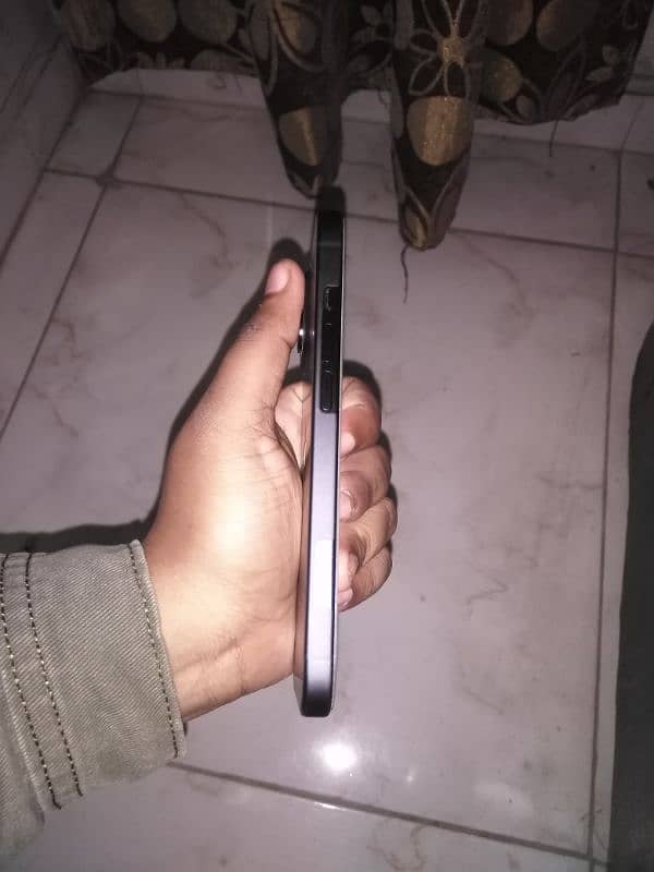 Iphone 15 128Gb 6