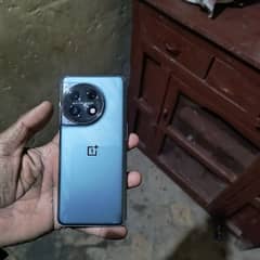 oneplus 11/12 256gb non PTA lush condition