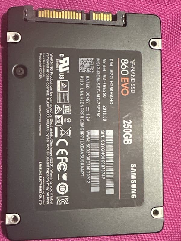 Samsung 860 EVO 250GB SSD - 98% Health, Excellent Performance! 1