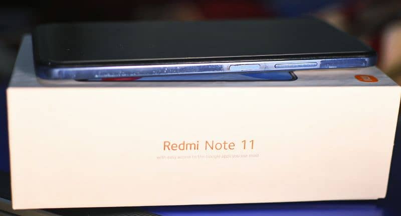 redmi note 11 with box n charger (xchng only) 3