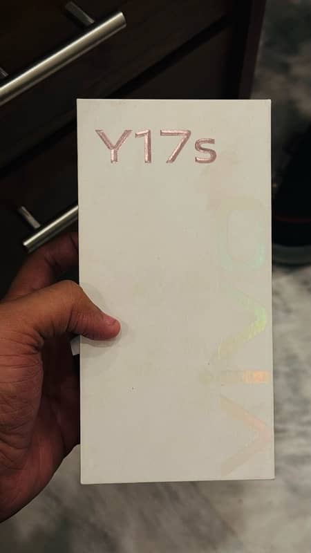 vivo y17s with box 3