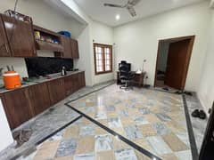 Studio Ava For rent at At Dhoke paracha 6 Road For Boys