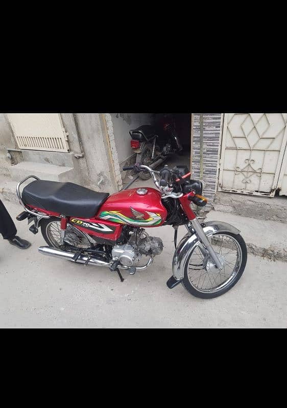 I m selling my bike Honda CD70 22/23 model 2