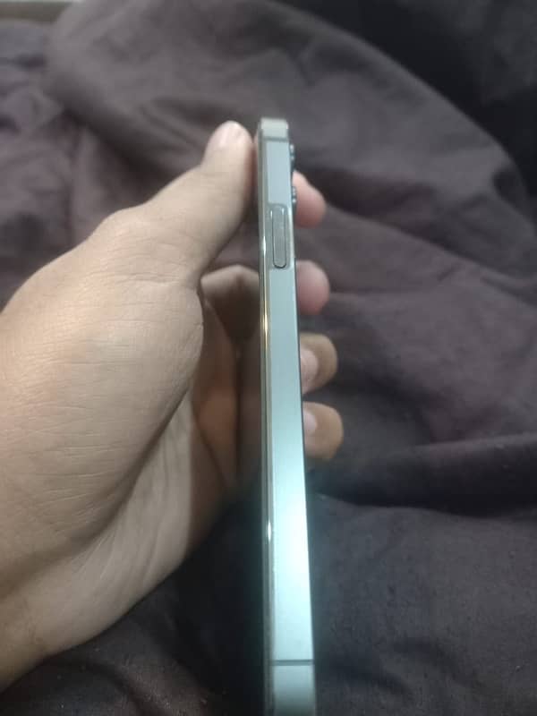 Iphone 12 pro 512 gb non pta 10/10 total geniun phone hy 3