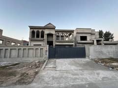 1 kanal gray house for sale lahore