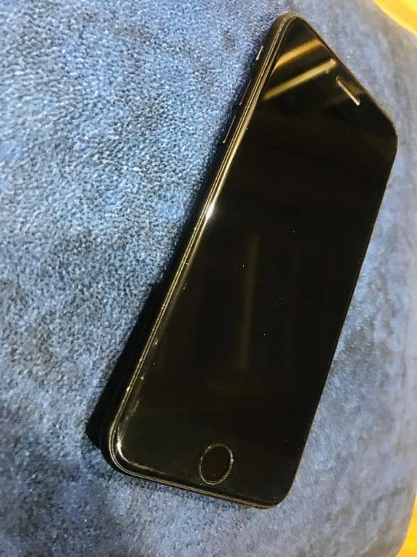 Iphone 7 128gb pta approved 7