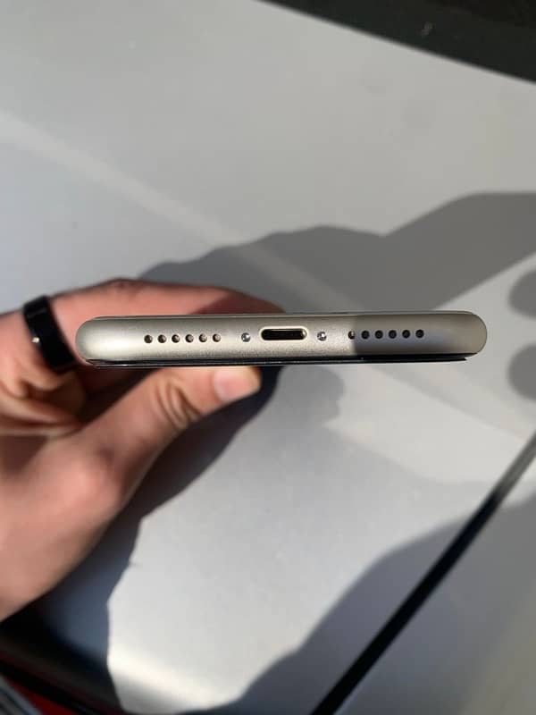 Iphone 11 PTA approved  ,Not a single scratch64 GB , Excellent conditi 1