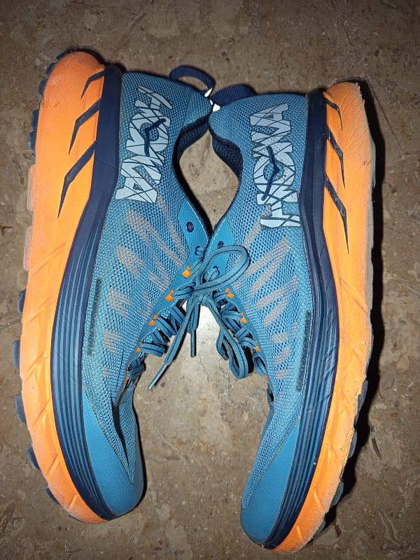 Hoka Challenger ATR 6 0