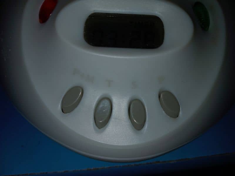 DIGITAL FACIAL STEAMER WITH TIMERS AND DISPLAY 10