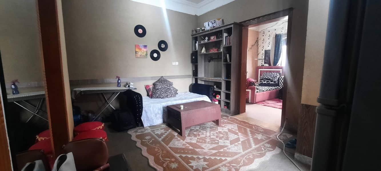 Only for females single furnished room available in G-11/3 Islamabad 4