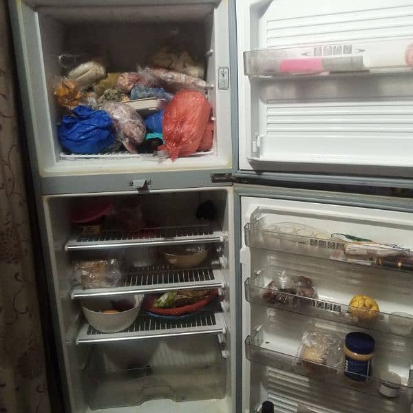 Dawlance refrigerator good condition 1