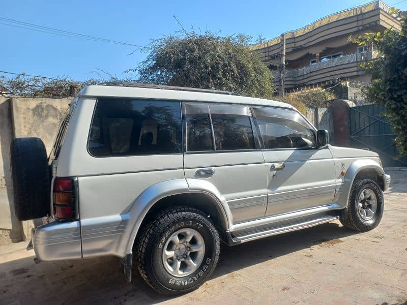 Mitsubishi Pajero 1993 for sale  exchange possible 7