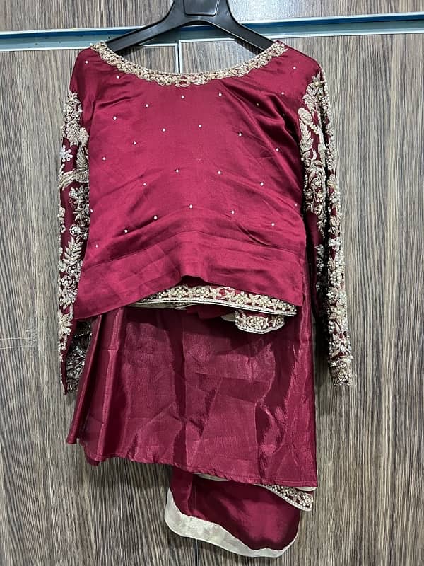 Red medium silk saree 1