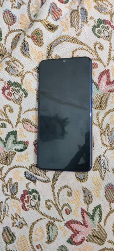 mobile vivo y95 scratchless 10/10 condition 1