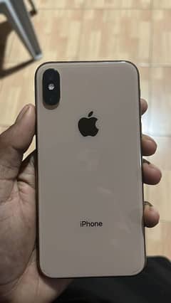 iphone xs with box 64gb  battery health 80