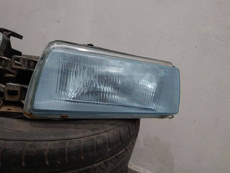 Corolla 1988 Headlights & Original Door Poshish 1