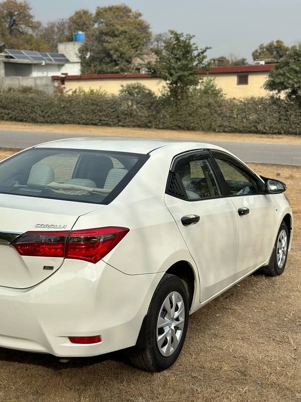 Toyota Corolla GLI 2016 vvti 12