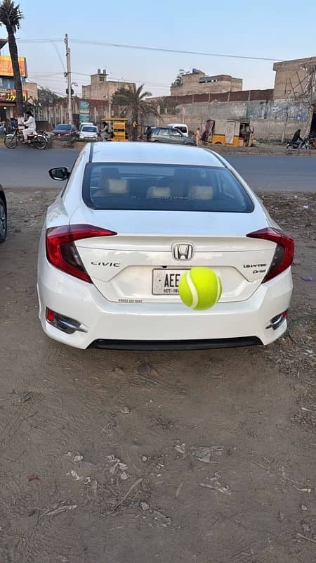 Honda Civic Oriel 2017 1