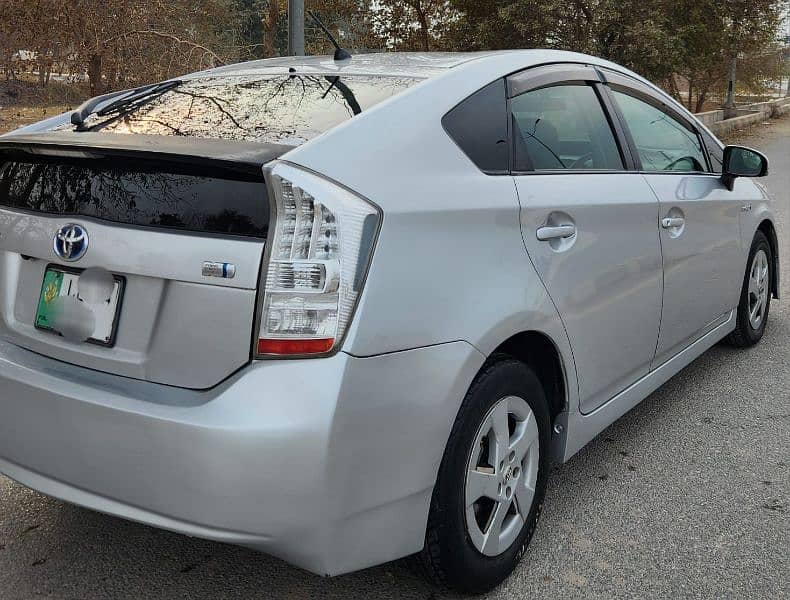 Toyota Prius 2010 3