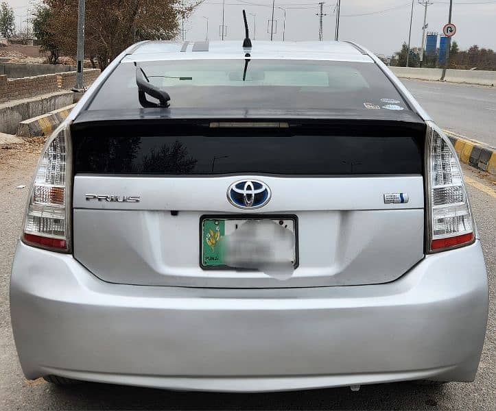 Toyota Prius 2010 4