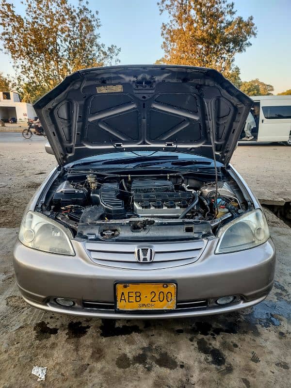 Honda civic vti manual 2002 neat and clean car inner 100% geniun 6