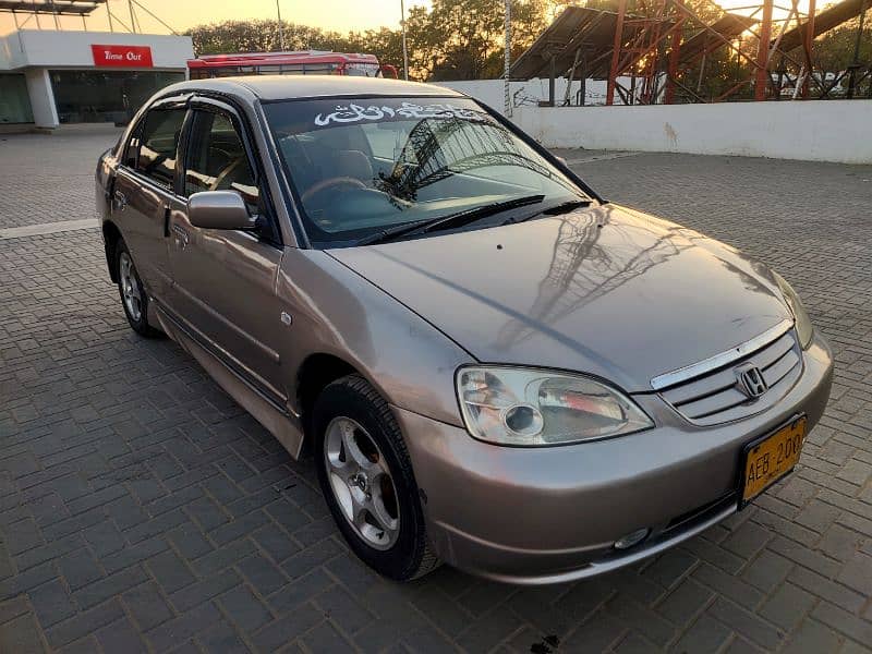 Honda civic vti manual 2002 neat and clean car inner 100% geniun 7