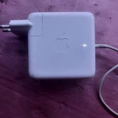 Macbook 85w type-t original charger new condition