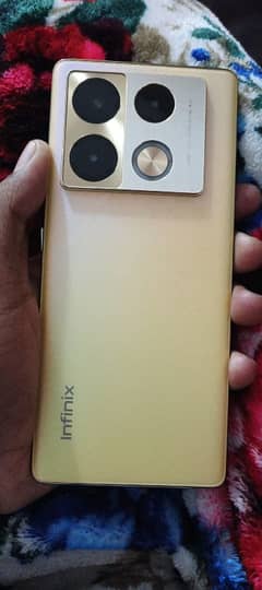 Infinix Note 40 pro      ( Full Box)