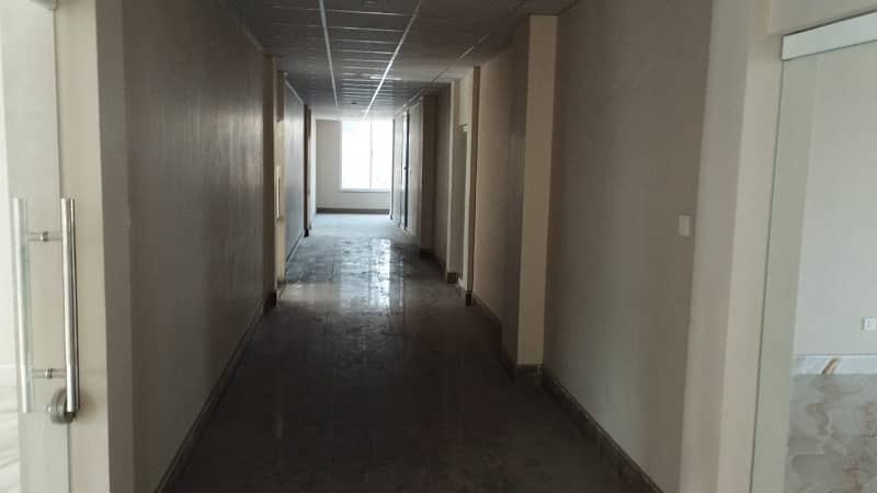 600 Sqft Ready Office Available For Rent On Main Canal Road Faisalabad 2