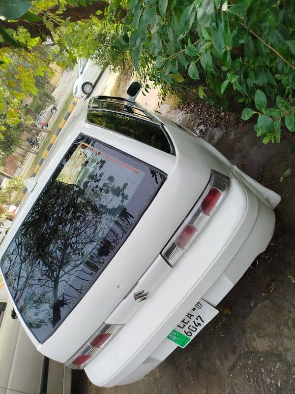 Suzuki cultus 2006-7 white 9