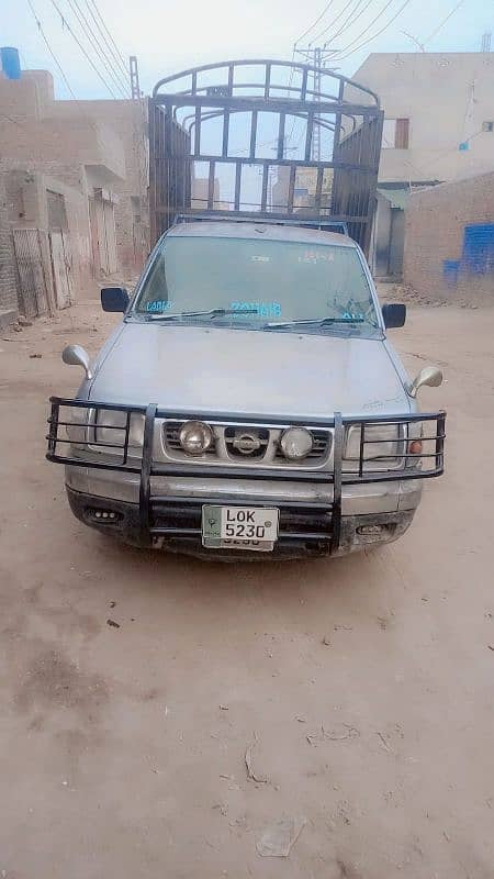 Nissan chita 1992 model 03236979684 0