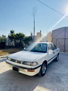 Toyota Corolla 1990