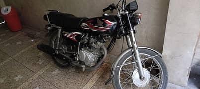 Honda 125 black 2024