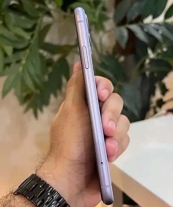 Iphone 11 128gb pta Approved 3