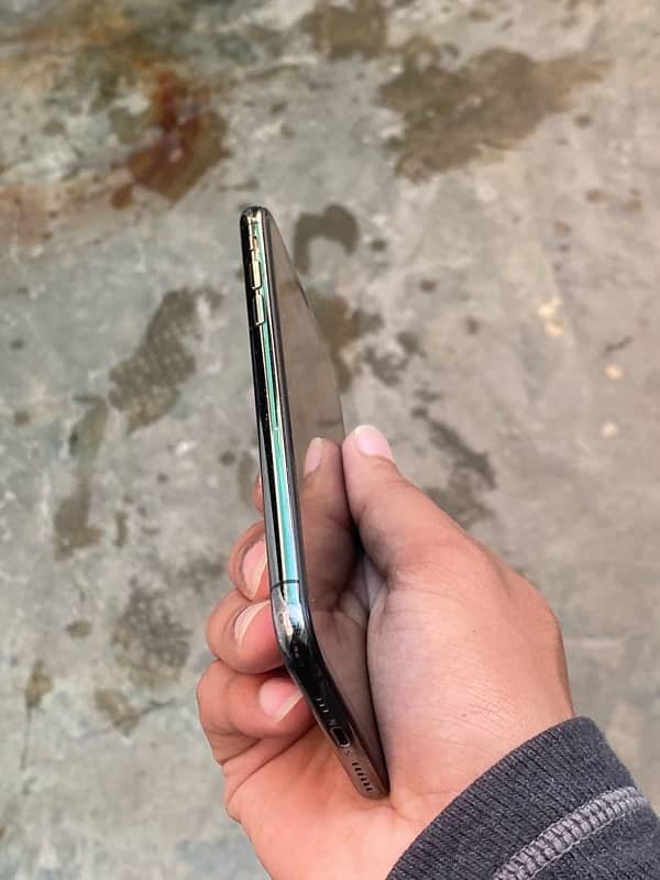 iPhone XS (256 GB Pta Approve) 6