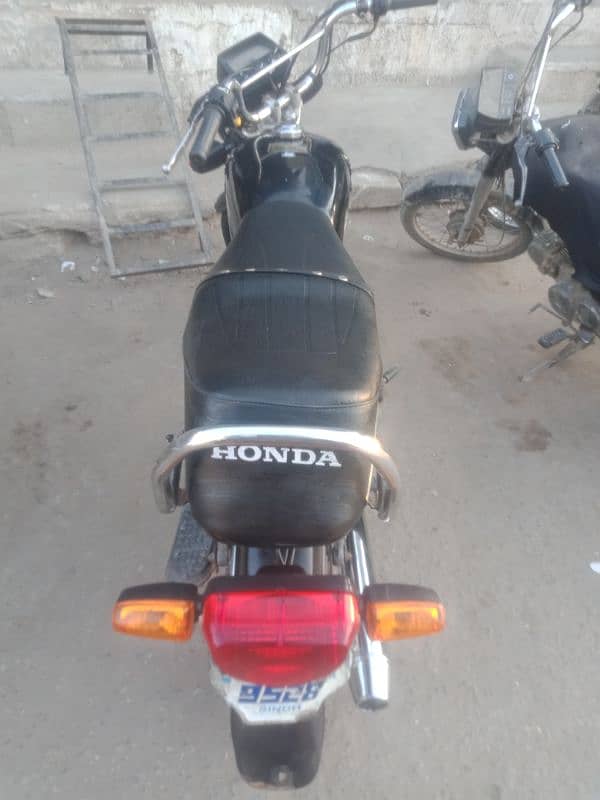 Honda model 2016+17 genuine condition 9